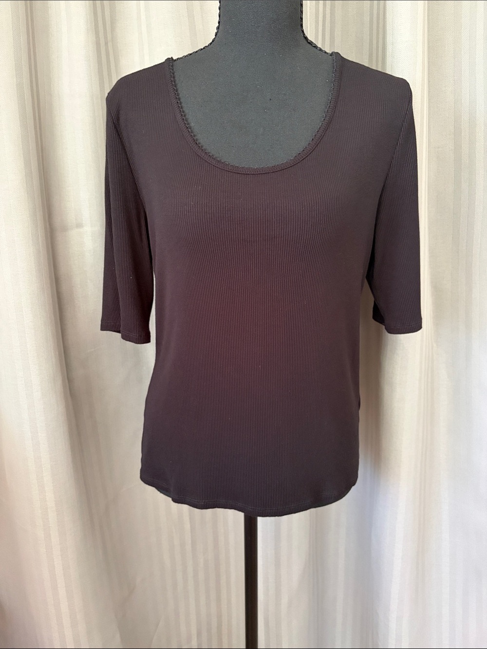 Classic Scoop Neck Women’s Top in Black w/ Tiny Ribbing Around the Neck